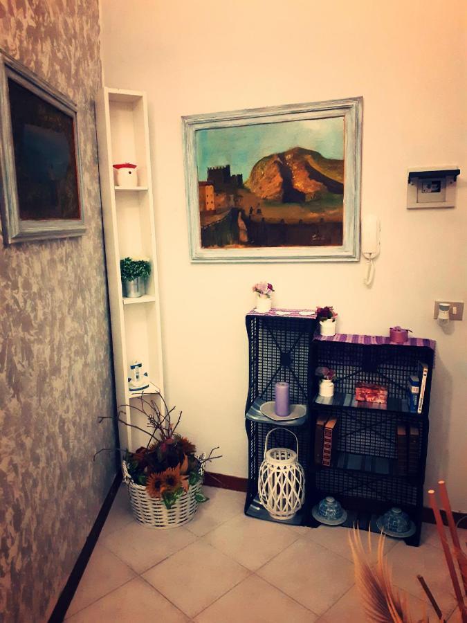 La Maison Des Caprices_ La Spezia _Stazione_5Terre Kültér fotó